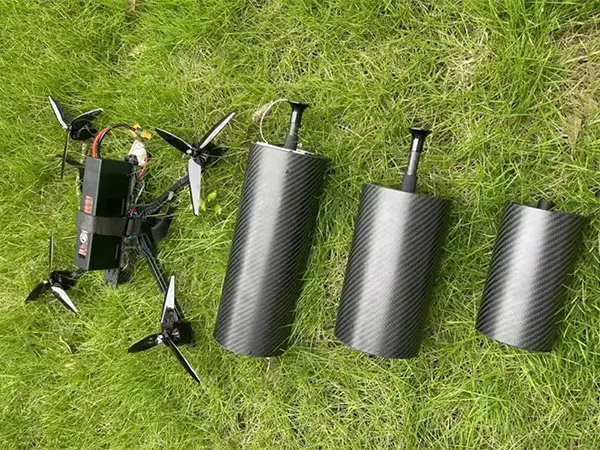 Оптическое волокно FPV: магистр с защитой от помех промышленных дронов следующего поколения